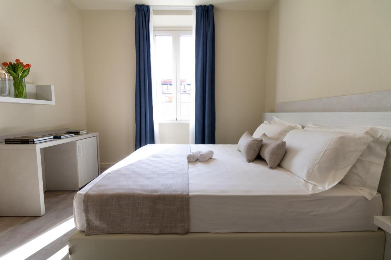 Doride Suites Boutique Hotel Marina Di Carrara Exterior photo